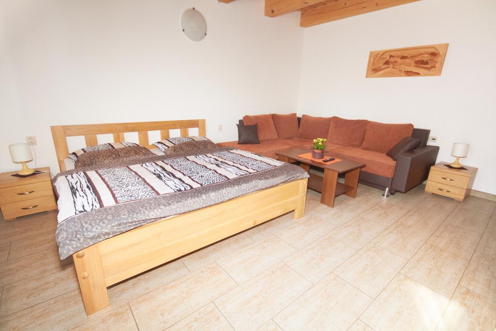 Hotel U Haryho à Dolní Bečva Extérieur photo